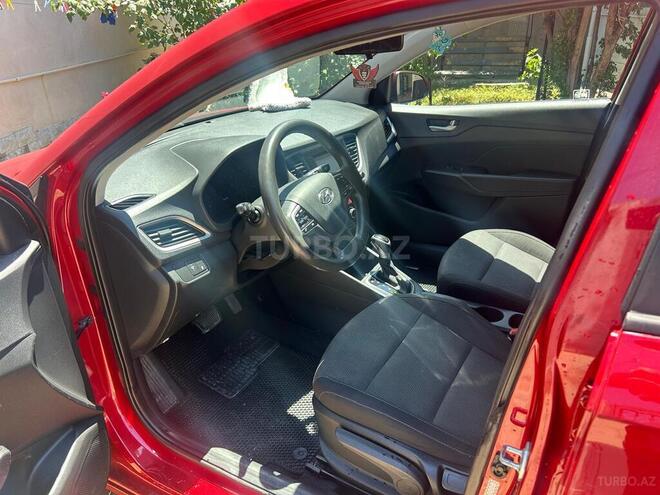 Hyundai Accent 2019, 135,539 km - 1.6 л - Bakı