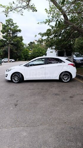 Hyundai i30 2014, 179,000 km - 1.6 л - Bakı