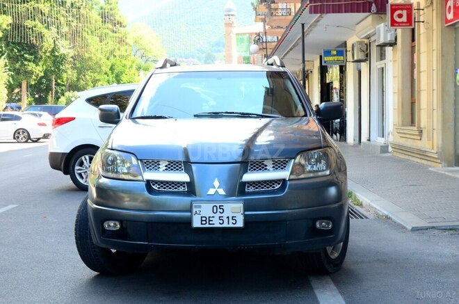 Mitsubishi Outlander 2003, 344,400 km - 2.4 l - Şəki