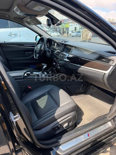 BMW 528 2016, 240,000 km - 2.0 l - Bakı