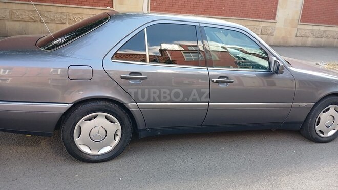 Mercedes C 180 1995, 362,000 km - 1.8 л - Gəncə