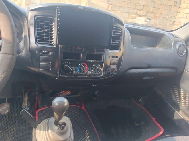 Nissan Urvan 2008, 205,850 km - 3.0 l - Bakı