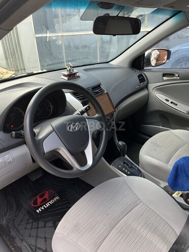 Hyundai Accent 2016, 102,350 km - 1.6 л - Sumqayıt