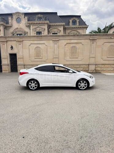 Hyundai Elantra 2013, 202,845 km - 1.8 l - Bakı