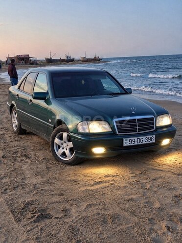 Mercedes C 220 1998, 356,985 km - 2.2 л - Beyləqan