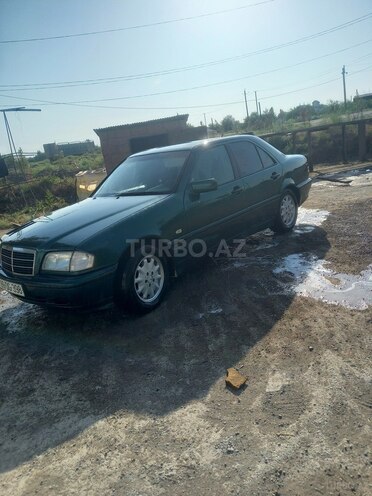 Mercedes C 220 1998, 356,985 km - 2.2 л - Beyləqan
