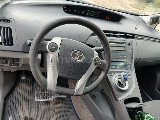 Toyota Prius 2010, 402,336 km - 1.8 l - Bakı
