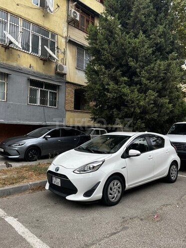 Toyota Aqua 2017, 130,500 km - 1.5 л - Xırdalan
