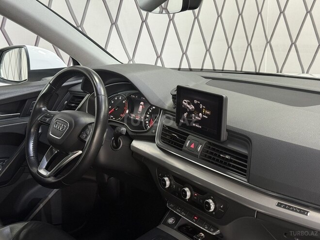 Audi Q5 2017, 134,000 km - 2.0 л - Bakı