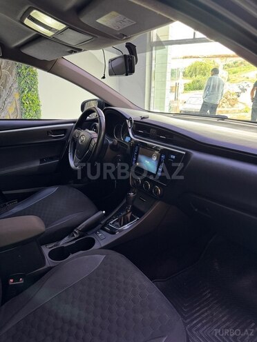 Toyota Corolla 2016, 190,000 km - 1.6 l - Bakı