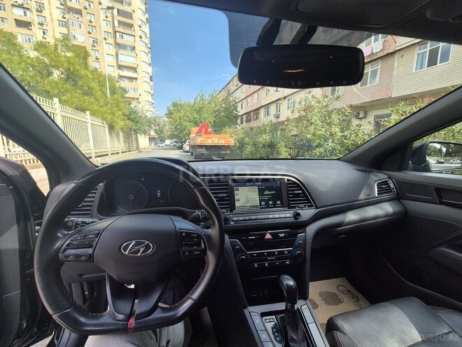 Hyundai Elantra 2017, 92,000 km - 1.6 l - Bakı