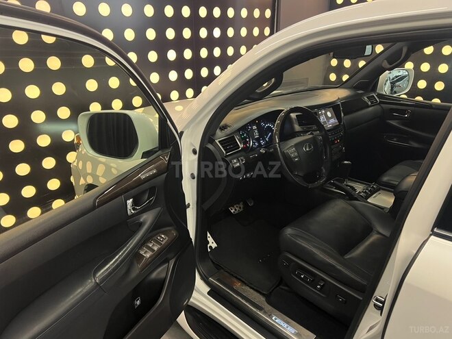 Lexus LX 570 2014, 81,000 km - 5.7 l - Bakı