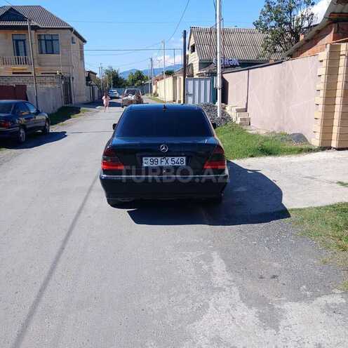 Mercedes C 220 2000, 270,000 km - 2.2 l - Zaqatala
