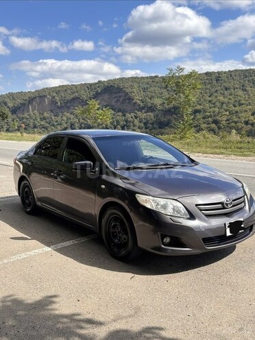 Toyota Corolla 2009, 380,000 km - 1.4 l - Qusar