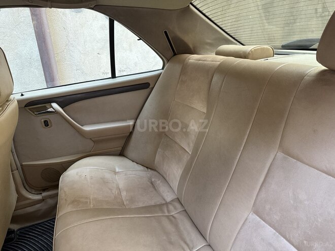 Mercedes C 200 1997, 404,000 km - 2.0 л - Bakı