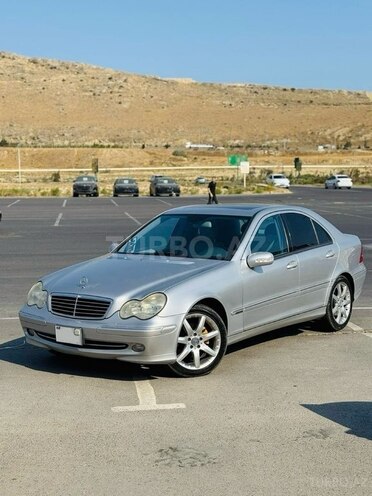 Mercedes C 200 2002, 270,000 km - 1.8 л - Bakı