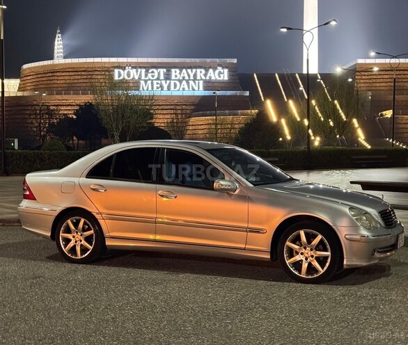 Mercedes C 200 2002, 270,000 km - 1.8 л - Bakı