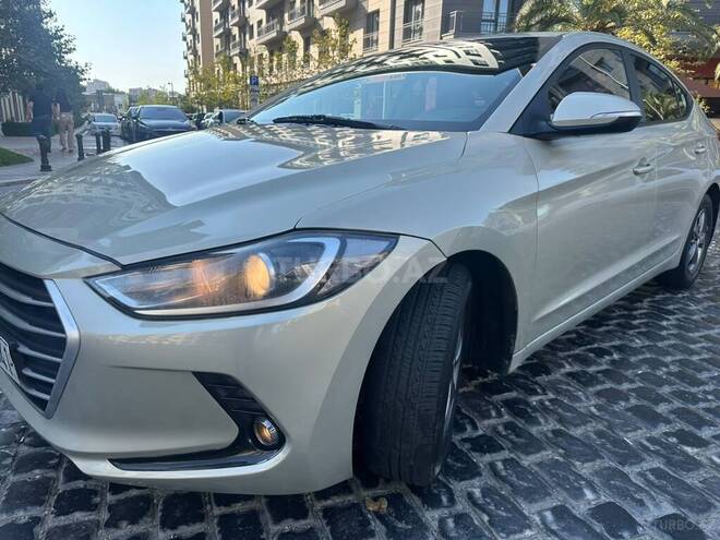 Hyundai Avante 2016, 137,000 km - 1.6 l - Bakı