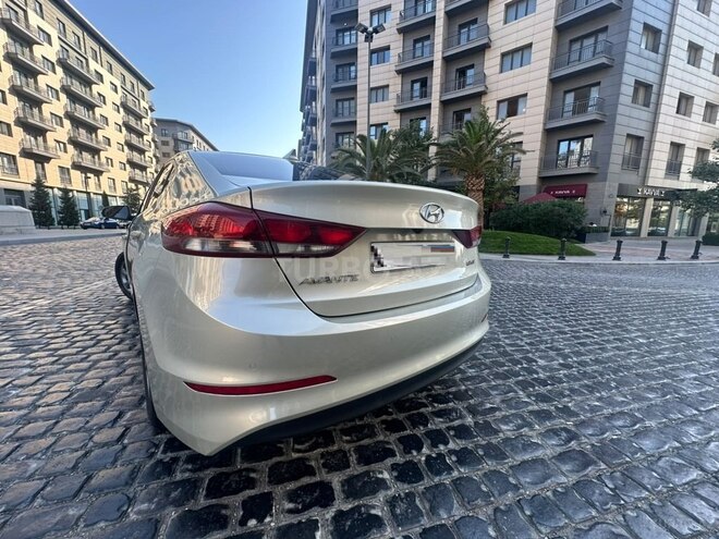 Hyundai Avante 2016, 137,000 km - 1.6 l - Bakı