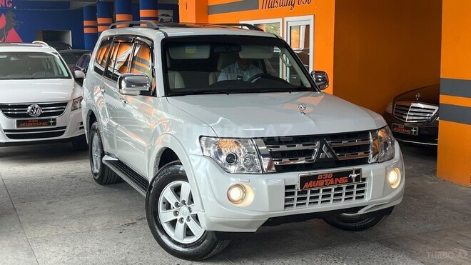Mitsubishi Pajero 2008, 283,193 km - 3.0 л - Sumqayıt