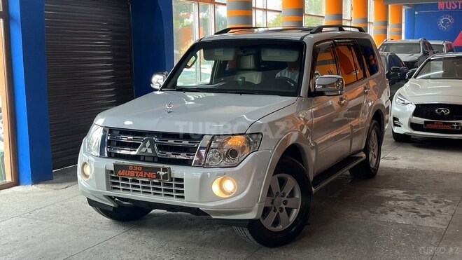 Mitsubishi Pajero 2008, 283,193 km - 3.0 л - Sumqayıt
