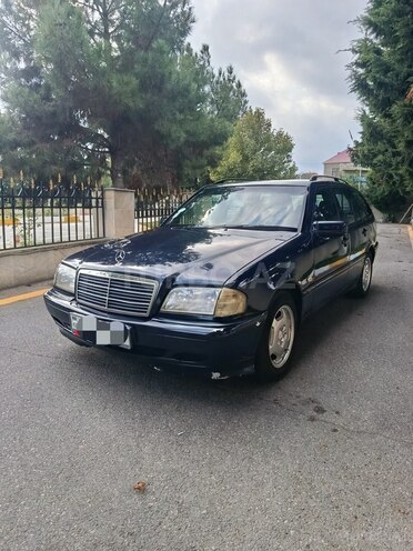 Mercedes C 180 1999, 365,286 km - 1.8 л - Bakı