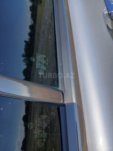 Mercedes E 230 1996, 400,383 km - 2.3 l - Zaqatala