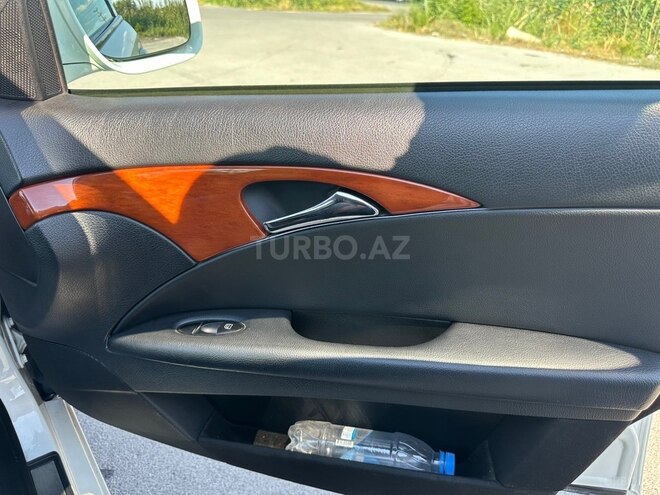 Mercedes E 220 2007, 380,000 km - 2.2 l - Göyçay