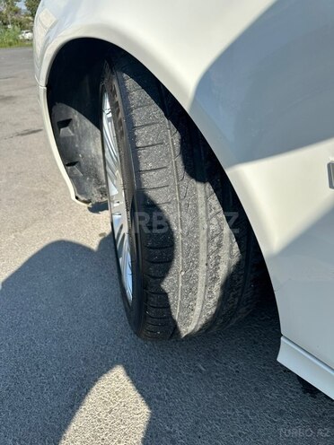Mercedes E 220 2007, 380,000 km - 2.2 l - Göyçay