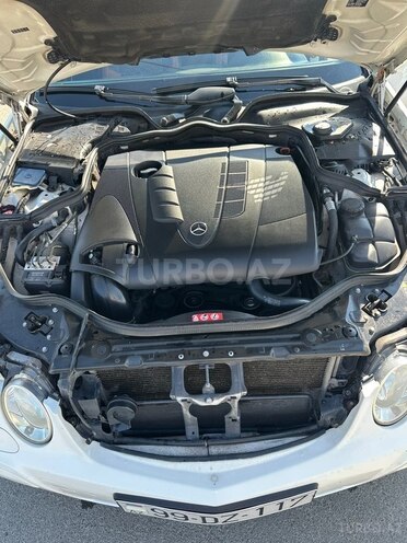 Mercedes E 220 2007, 380,000 km - 2.2 l - Göyçay