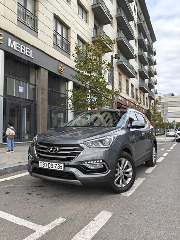 Hyundai Santa Fe 2017, 133,000 km - 2.0 л - Bakı