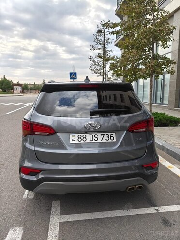 Hyundai Santa Fe 2017, 133,000 km - 2.0 л - Bakı