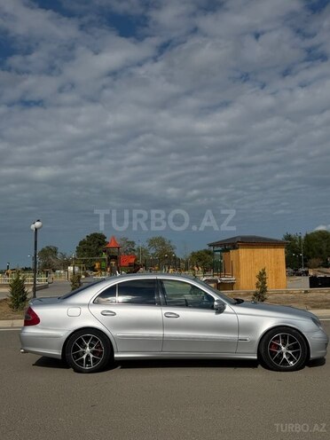 Mercedes E 280 2006, 456,000 km - 3.0 l - Neftçala