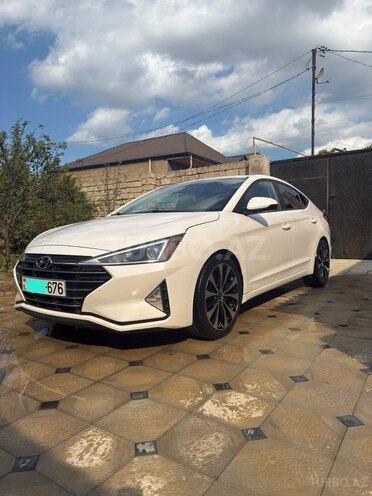 Hyundai Elantra 2018, 252,667 km - 2.0 l - Bakı