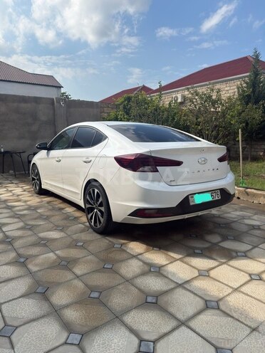 Hyundai Elantra 2018, 252,667 km - 2.0 l - Bakı