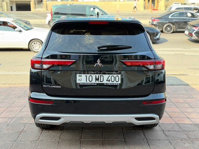 Mitsubishi Outlander 2022, 125,000 km - 2.5 l - Bakı