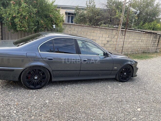 BMW 528 2001, 367,000 km - 2.8 l - Ağcabədi