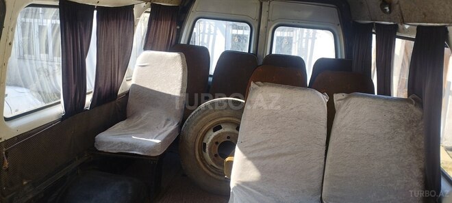 GAZ 32212 1998, 257,000 km - 2.5 l - Quba