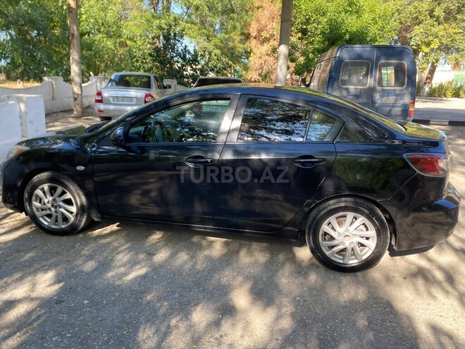Mazda 3 2012, 330,000 km - 1.6 l - Şabran
