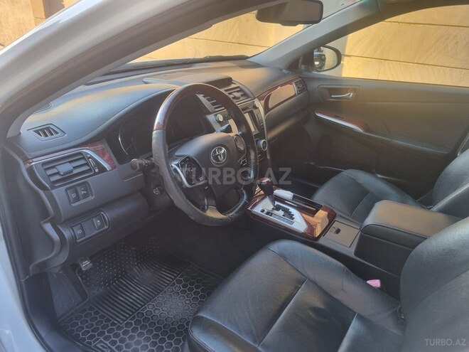Toyota Camry 2014, 220,000 km - 2.5 l - Yevlax
