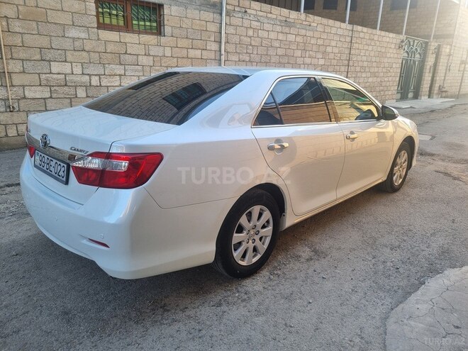 Toyota Camry 2014, 220,000 km - 2.5 l - Yevlax