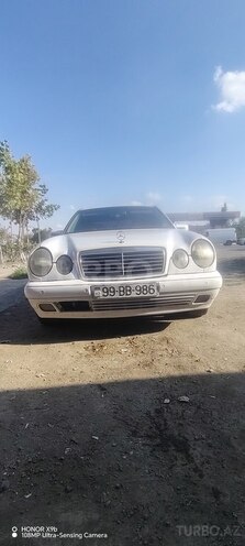 Mercedes E 220 1998, 506,983 km - 2.2 l - Füzuli