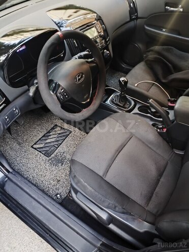 Hyundai i30 2010, 303,215 km - 1.6 l - Bakı