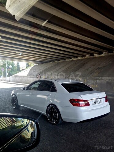 Mercedes E 200 2011, 250,000 km - 2.1 l - Bakı