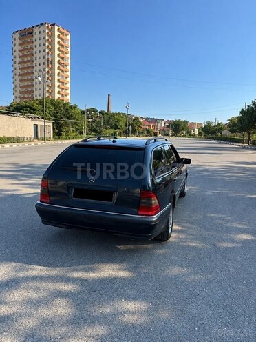 Mercedes C 200 2000, 400,000 km - 2.0 л - Bakı