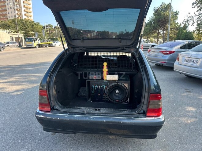 Mercedes C 200 2000, 400,000 km - 2.0 л - Bakı