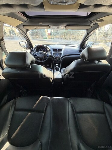 Hyundai Accent 2013, 274,000 km - 1.6 л - Bakı