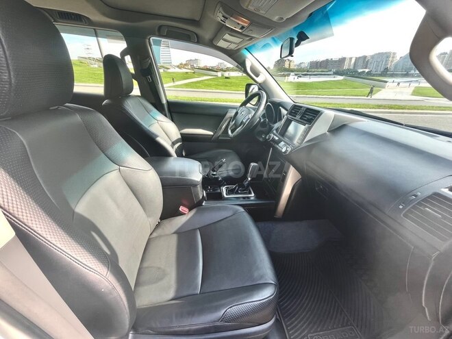 Toyota Land Cruiser Prado 2012, 182,000 km - 2.7 л - Bakı