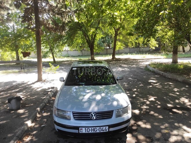 Volkswagen Passat 1998, 375,000 km - 1.8 l - Mingəçevir