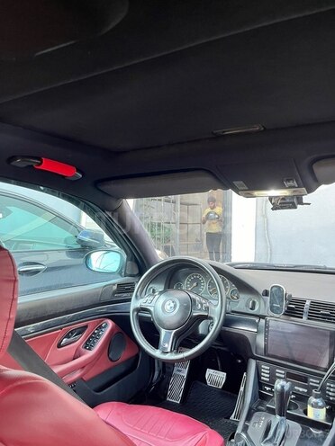 BMW 540 2001, 272,890 km - 4.4 l - Bakı